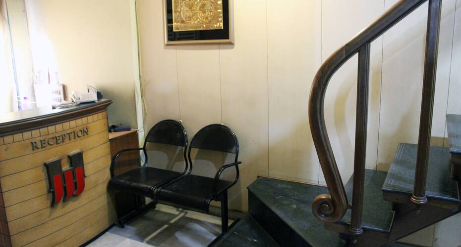 Hotel Mayur Relief Road, Ahmedabad 5